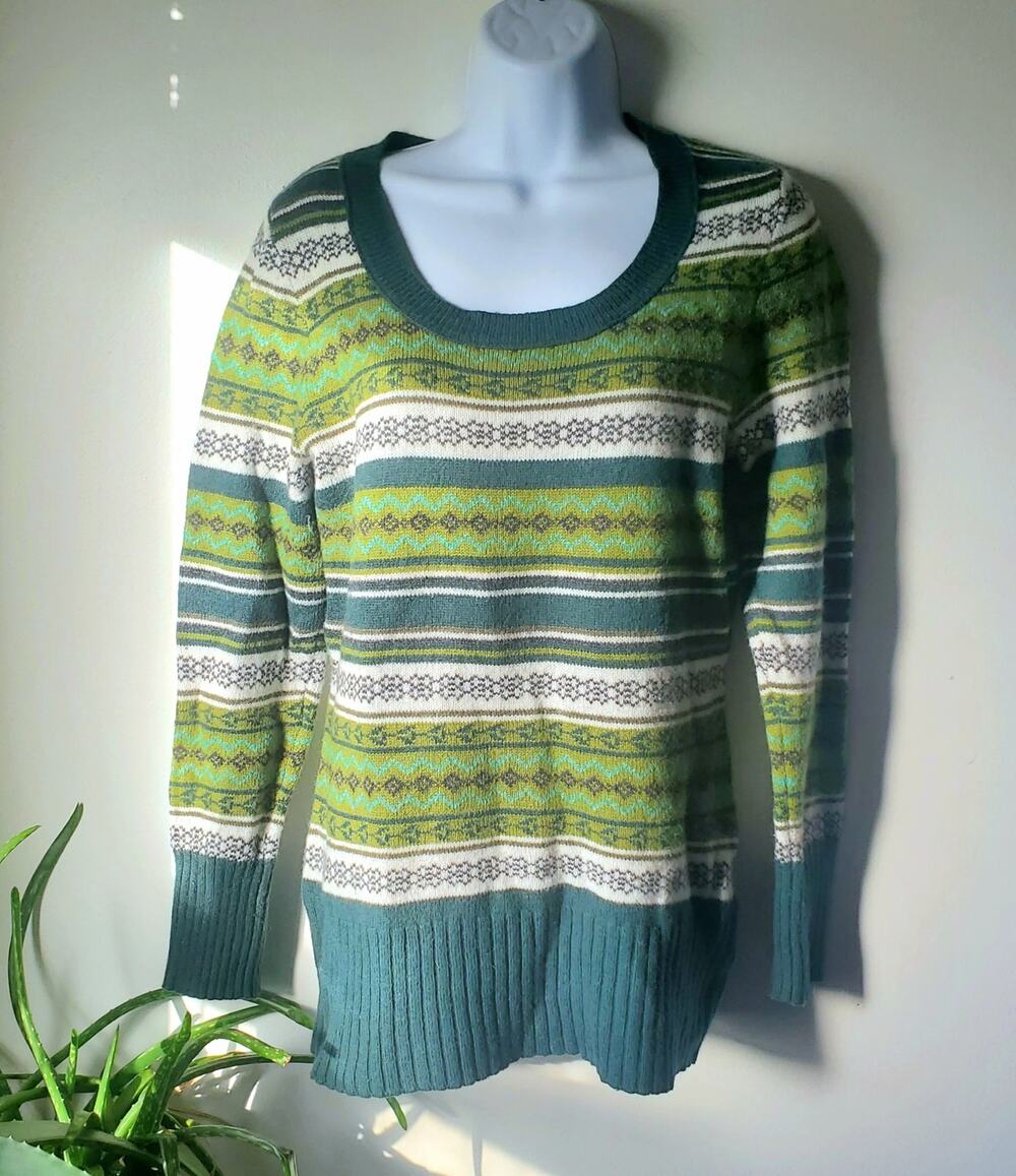 Old Navy Green Striped Fair Isle Scoop Neck Sweater Womens Size Large Festive